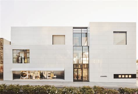 beverly hills chanel boutique.